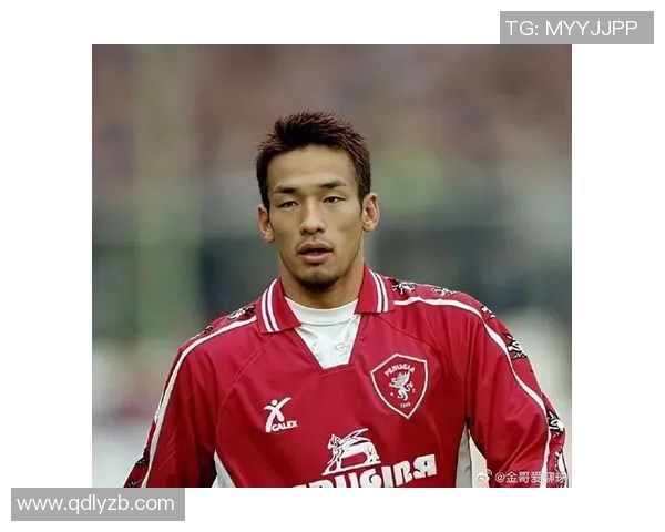 日本足球明星效力于哪些球队及其职业生涯发展探讨