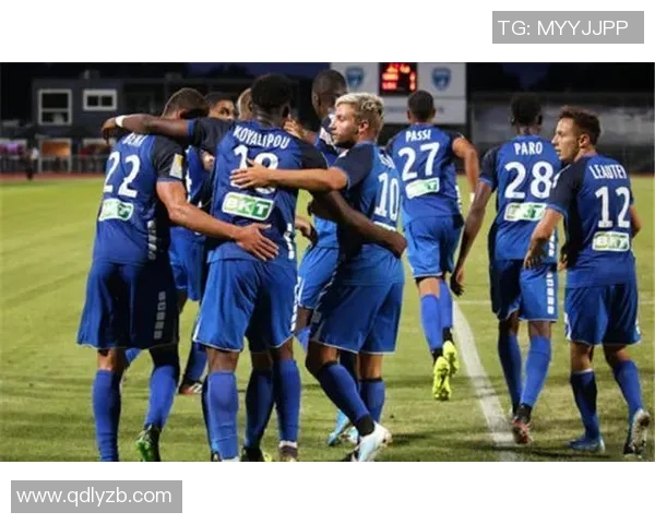 尼奥尔与巴黎的精彩对决结果揭晓赛季走势引人关注